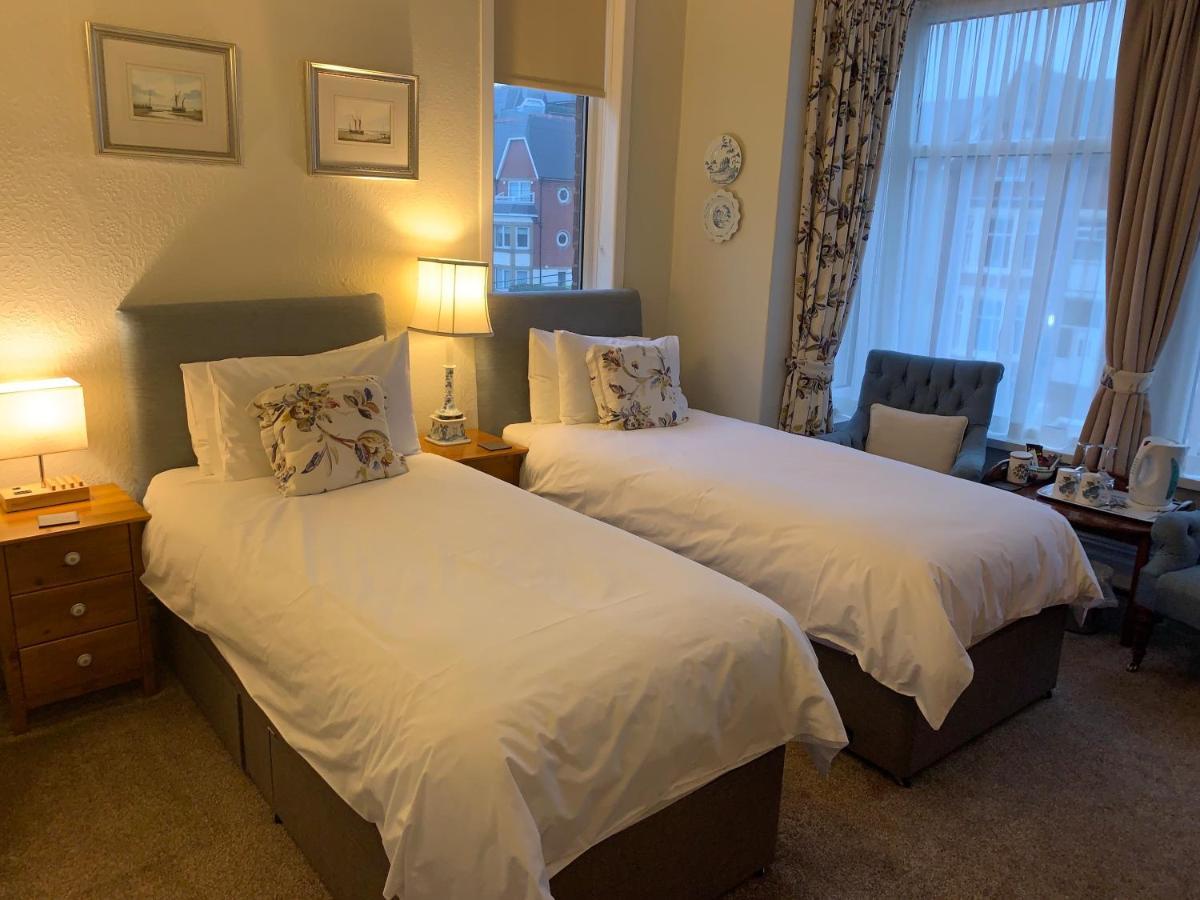 The Gaydon Bed & Breakfast ลิธึม เซนต์ แอนน์ส ภายนอก รูปภาพ